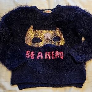 H&M girls Be a Hero sweater 💗